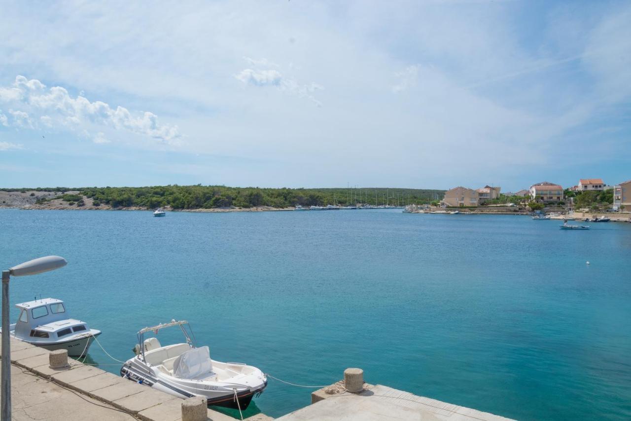 Apartments By The Sea Simuni, Pag - 18386 Колан Экстерьер фото